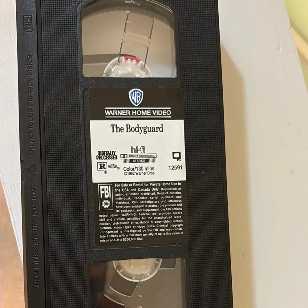 The Bodyguard VHS